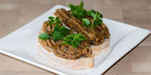 Грибная икры из опят на зиму в банках. Приготовление грибной икры из опят на зиму 26