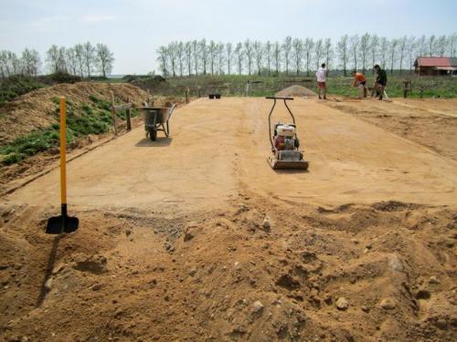 Монолитный фундамент для частного дома. Плюсы железобетонного монолитного фундамента