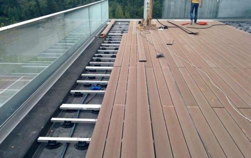 Какие типы обуви подходят для регулируемых лагов. Почему рационально выбирать устройство полов на регулируемых опорах?