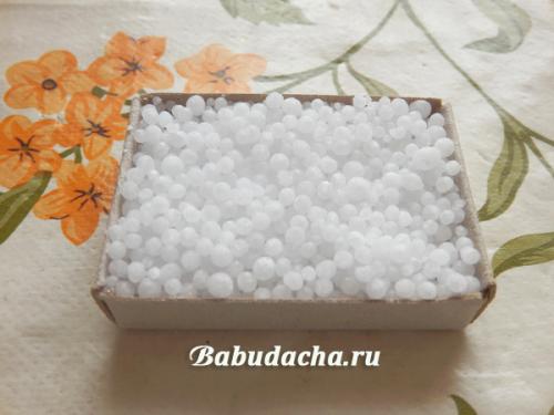 Мочевина -- удобрение, применение. Удобрение мочевина или карбамид, что это такое, плюсы и минусы