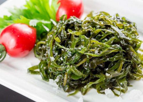 Что на огороде можно поливать настоем КРАПИВЫ. Прочие преимущества 06