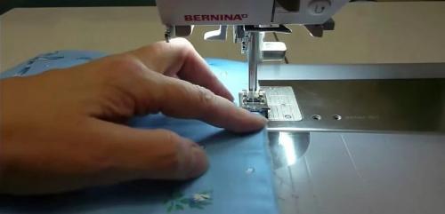 Восточная наволочка за 10 минут. Как шьётся чехол на подушку: пошаговый мастер-класс