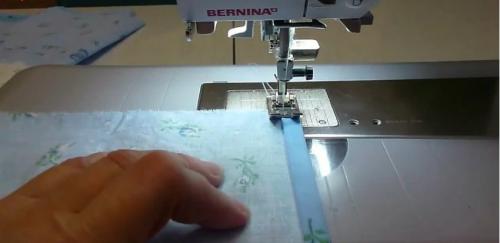 Красивые наволочки на подушки своими руками. Как сшить наволочку на подушку быстро и красиво