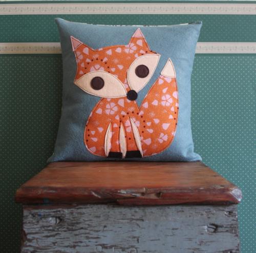 Большие подушки на диван своими руками. Как сшить подушку на диван своими руками