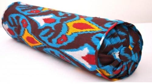 Подушка-валик своими руками под шею. Как правильно делать валик под голову