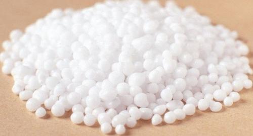 Как часто можно поливать овощи мочевиной. Мочевина: что это такое и как называется по другому