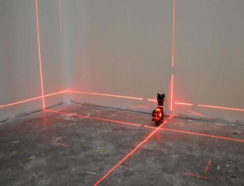 Выравнивание пола под ламинат. Самовыравнивающиеся наливные полы