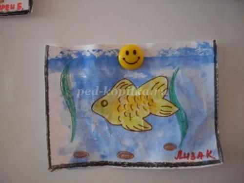 Как нарисовать аквариум с рыбками ребенку. Пошаговый процесс 08 Как нарисовать аквариум с рыбками ребенку. Пошаговый процесс 08