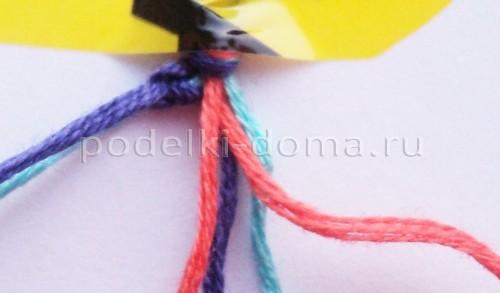 Какие техники используются для создания бус из ниток