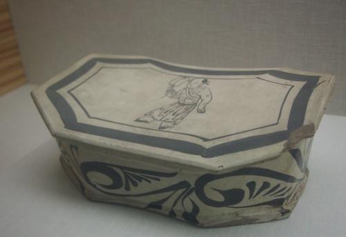 Какие материалы используются для изготовления восточных подушек. Китайская подушка для настоящих пацанов