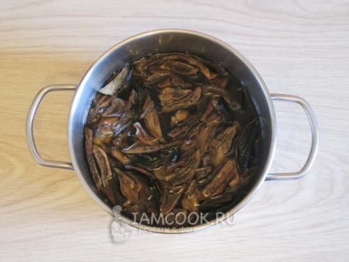 Икра грибная из сушеных и соленых грибов: как приготовить вкусный гарнир 01