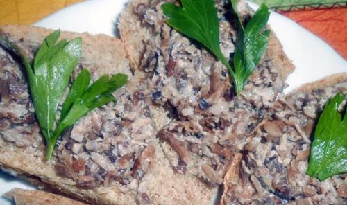 Что такое икра грибная из сушеных и соленых грибов. Пошаговые рецепты грибной икры из соленых и сухих грибов