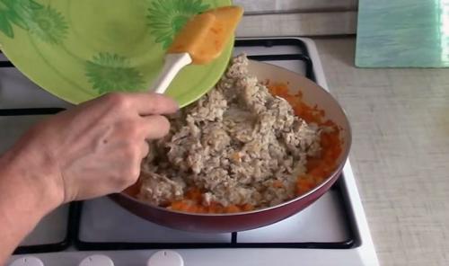 Что такое икра грибная из сушеных и соленых грибов. Пошаговые рецепты грибной икры из соленых и сухих грибов