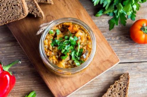 Что такое грибная икра из груздей. 8 отличных рецептов икры из груздей на зиму