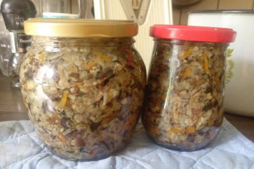 Что нужно для приготовления икры из маринованных груздей с луком и морковью. 8 отличных рецептов икры из груздей на зиму
