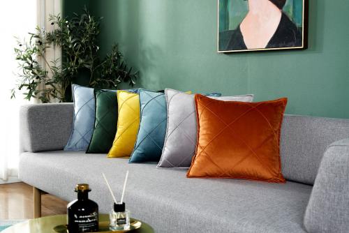 Как сделать напольные восточные подушки своими руками без специального оборудования