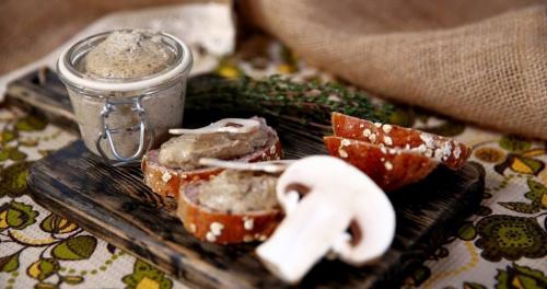 Паштет из соленых грибов. Грибной паштет – 5 рецептов в домашних условиях