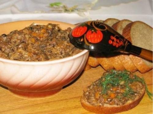 Икра из опят с луком и морковью и чесноком. Грибная икра из опят на зиму через мясорубку. Рецепт с луком, морковью и чесноком