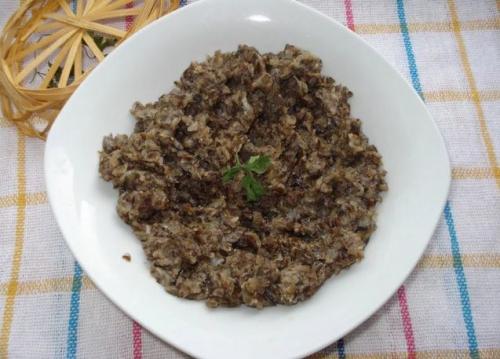 Икра из опят на зиму без моркови. Простой рецепт икры из опят с чесноком на зиму