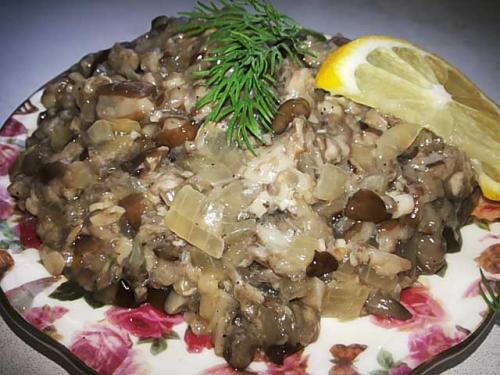 Грибная икра на зиму с уксусом. Грибная икра перекрученная через мясорубку