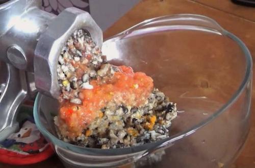 Грибная икра на зиму с уксусом. Грибная икра из вареных грибов с помидорами и чесноком