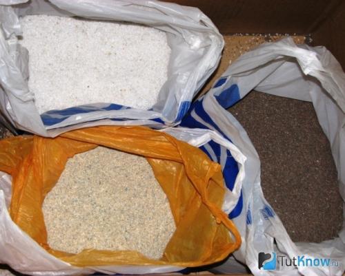 Как выбрать кварцевый песок для стяжки пола: советы и рекомендации 01