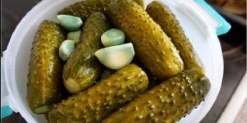 Почему чеснок синеет. Распространённая теория