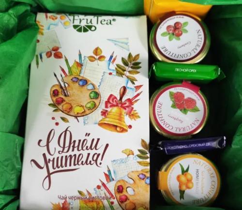 Какие подарки можно подарить своему учителю, если он/она не любит алкоголь